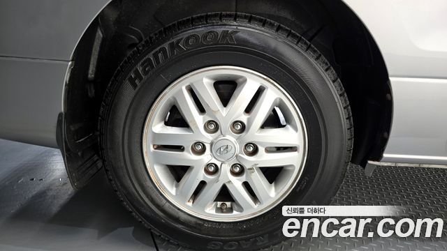 Hyundai Starex 2019 — photo 5