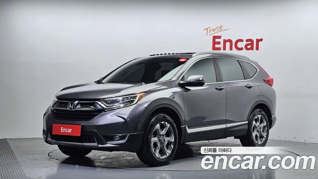 Honda CR-V 2017 — photo 1