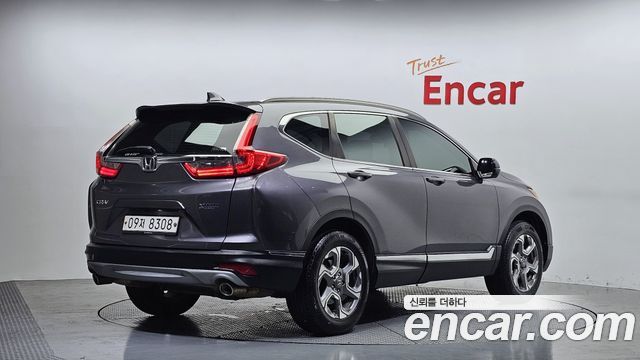 Honda CR-V 2017 — photo 2