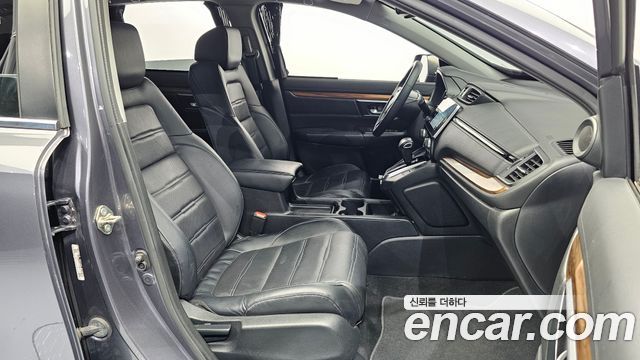 Honda CR-V 2017 — photo 11