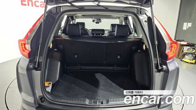 Honda CR-V 2017 — photo 20