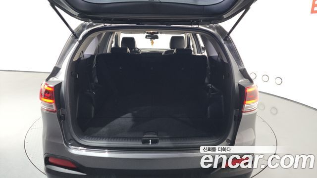 Kia Sorento 2015 — photo 22