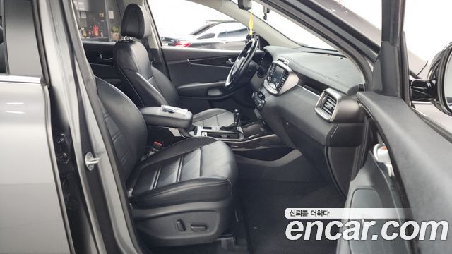 Kia Sorento 2015 — photo 16
