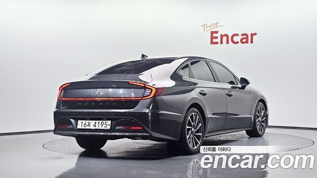 Hyundai Sonata 2020 — photo 2