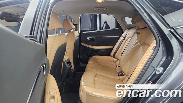 Hyundai Sonata 2020 — photo 12