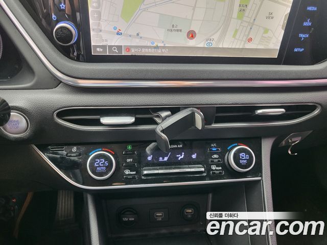 Hyundai Sonata 2020 — photo 13