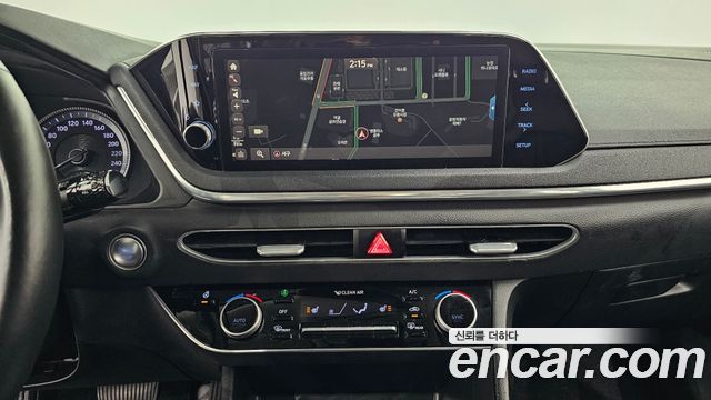 Hyundai Sonata 2020 — photo 19