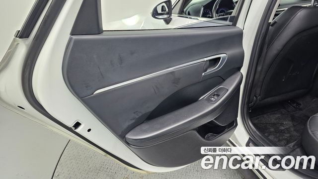 Hyundai Sonata 2020 — photo 15