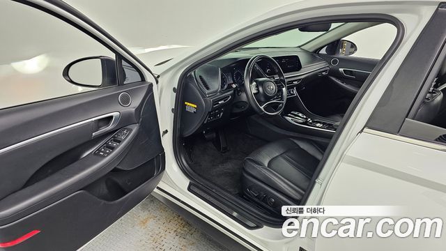 Hyundai Sonata 2020 — photo 16