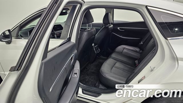 Hyundai Sonata 2020 — photo 27