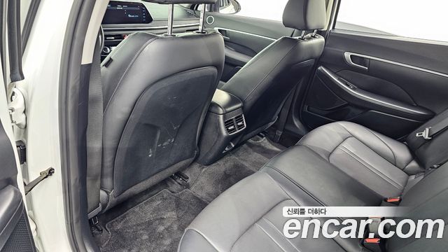 Hyundai Sonata 2020 — photo 28