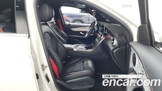 Mercedes-Benz GLC-Class 2022 — photo 11