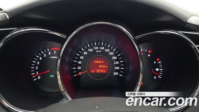 Kia K5 2013 — photo 8
