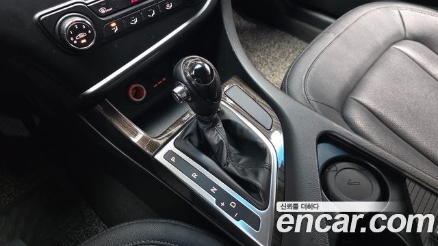 Kia K5 2013 — photo 9