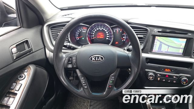 Kia K5 2013 — photo 15