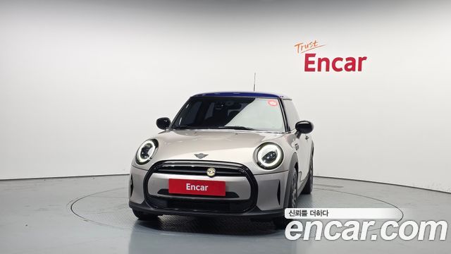 Mini Cooper 2022 — photo 3