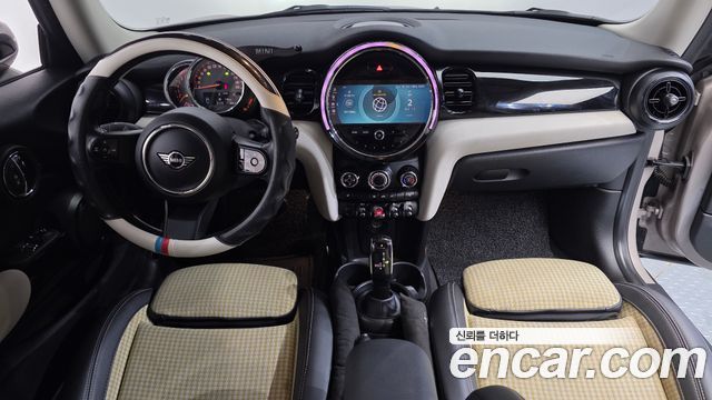 Mini Cooper 2022 — photo 10