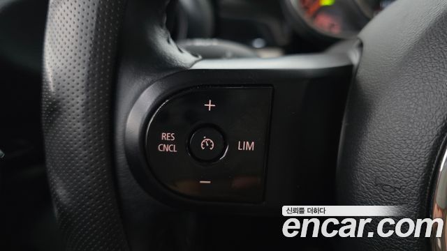 Mini Cooper 2022 — photo 25