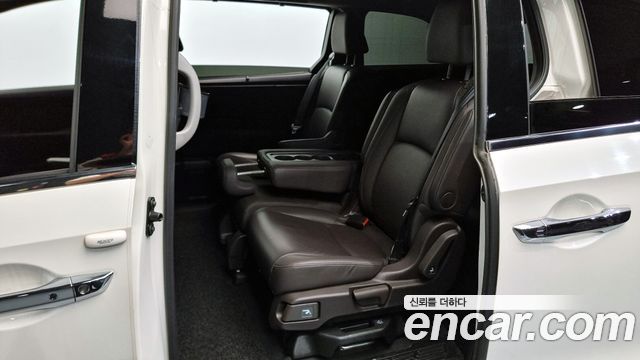 Honda Odyssey 2019 — photo 11