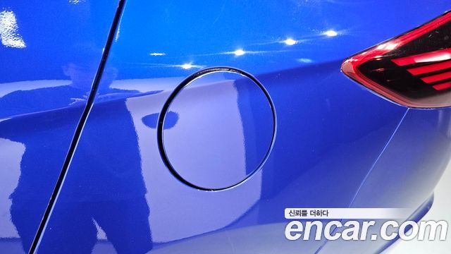 Hyundai AVANTE 2020 — photo 28