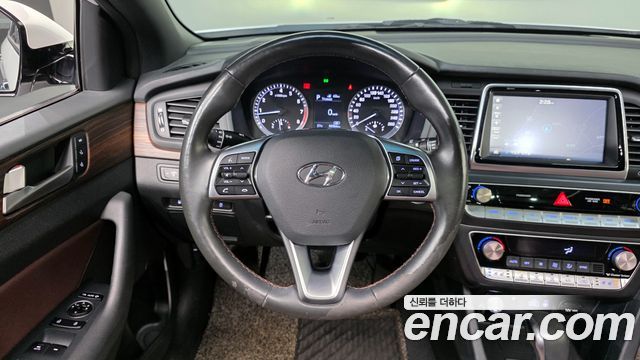 Hyundai Sonata 2019 — photo 19