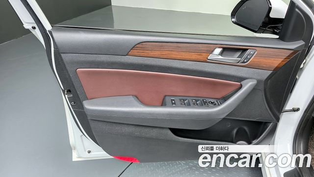 Hyundai Sonata 2019 — photo 14