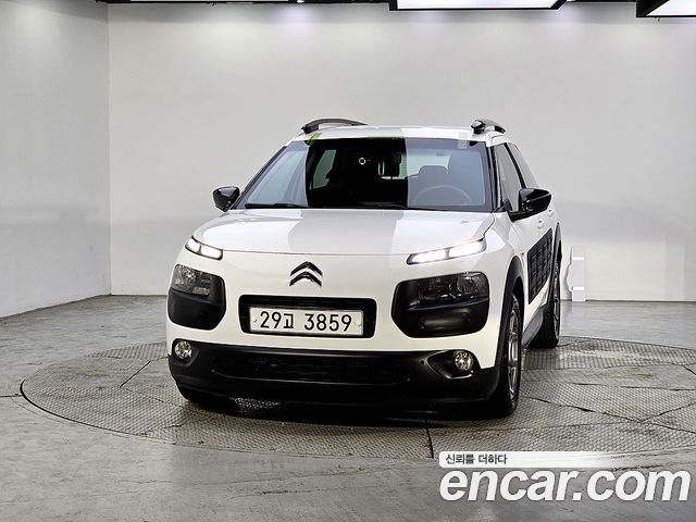 Citroën / DS C4 CACTUS 2018 — photo 2