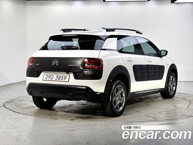 Citroën / DS C4 CACTUS 2018 — photo 3