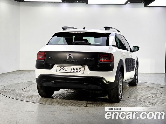 Citroën / DS C4 CACTUS 2018 — photo 4