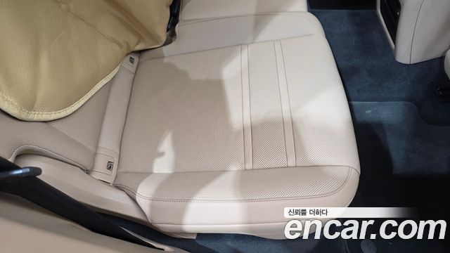 Porsche Cayenne 2019 — photo 16