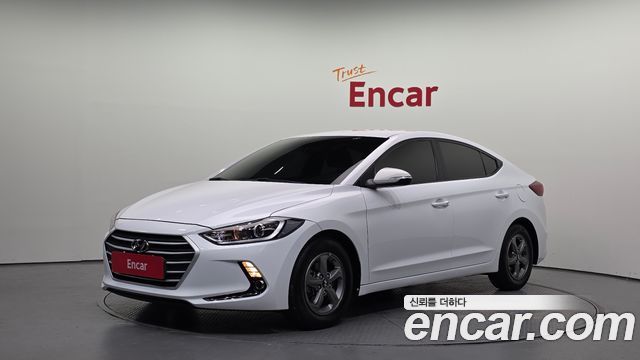 Hyundai AVANTE 2018 — photo 1