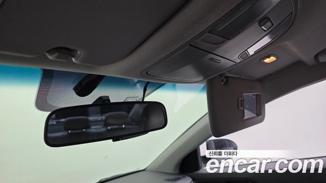 Hyundai AVANTE 2018 — photo 15