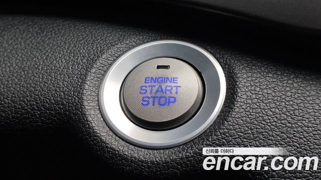 Hyundai AVANTE 2018 — photo 18