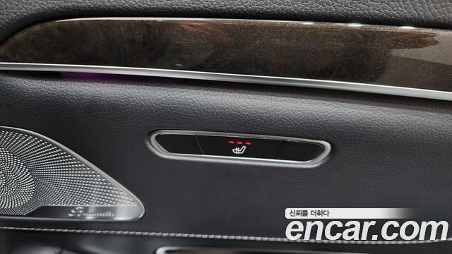 Mercedes-Benz S-Class 2015 — photo 19