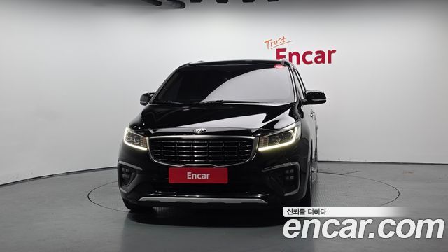 Kia Canival 2019 — photo 3
