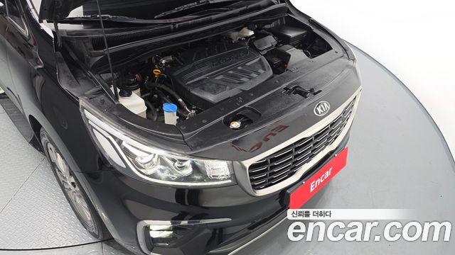 Kia Canival 2019 — photo 6