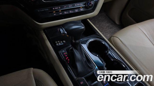 Kia Canival 2019 — photo 9
