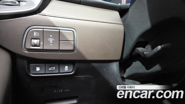Hyundai Grandeur 2018 — photo 16