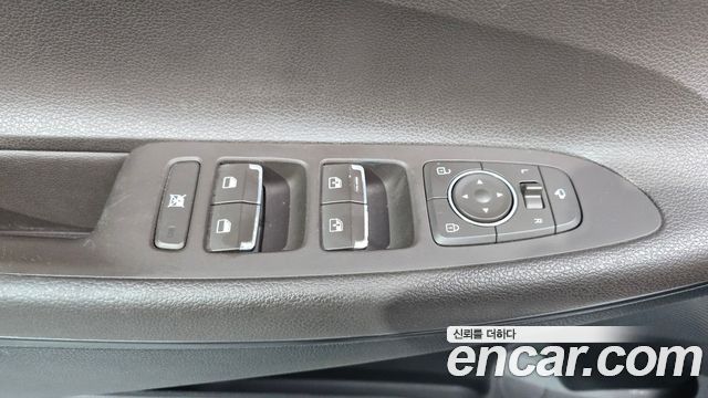 Hyundai Grandeur 2018 — photo 18
