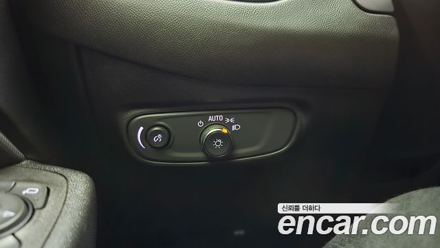 Chevrolet Korea Equinox 2022 — photo 25