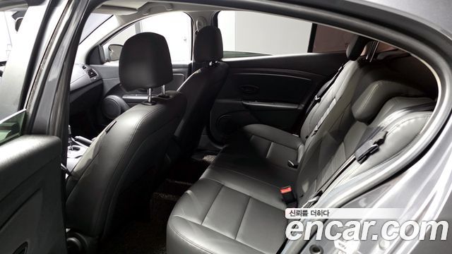 Renault Korea SM3 2019 — photo 17