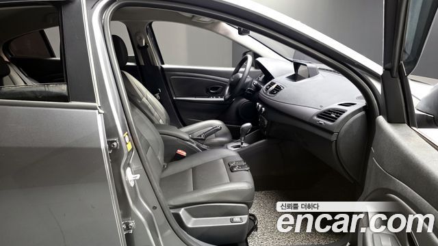 Renault Korea SM3 2019 — photo 18
