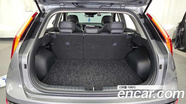Kia Niro 2022 — photo 26