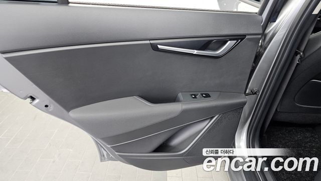 Kia Niro 2022 — photo 15