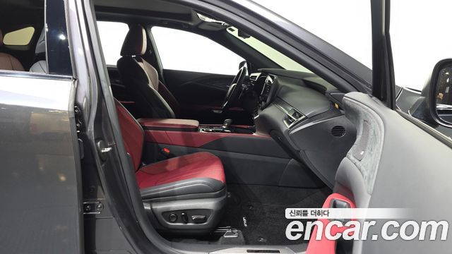Lexus RX 2024 — photo 11