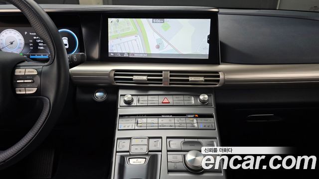 Hyundai Nexo 2023 — photo 28