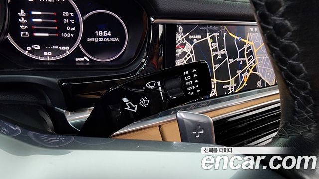 Porsche Panamera 2018 — photo 32