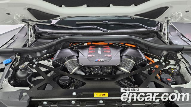 BMW XM 2026 — photo 6