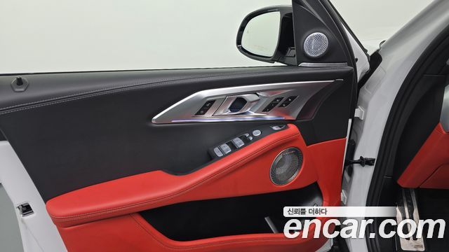 BMW XM 2026 — photo 14