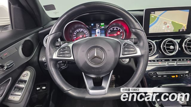 Mercedes-Benz C-Class 2018 — photo 13